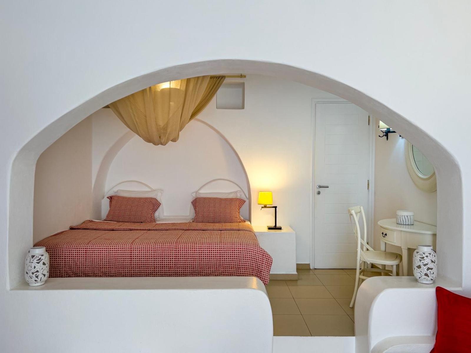 Aspalathras White Hotel Folegandros Town Exterior foto