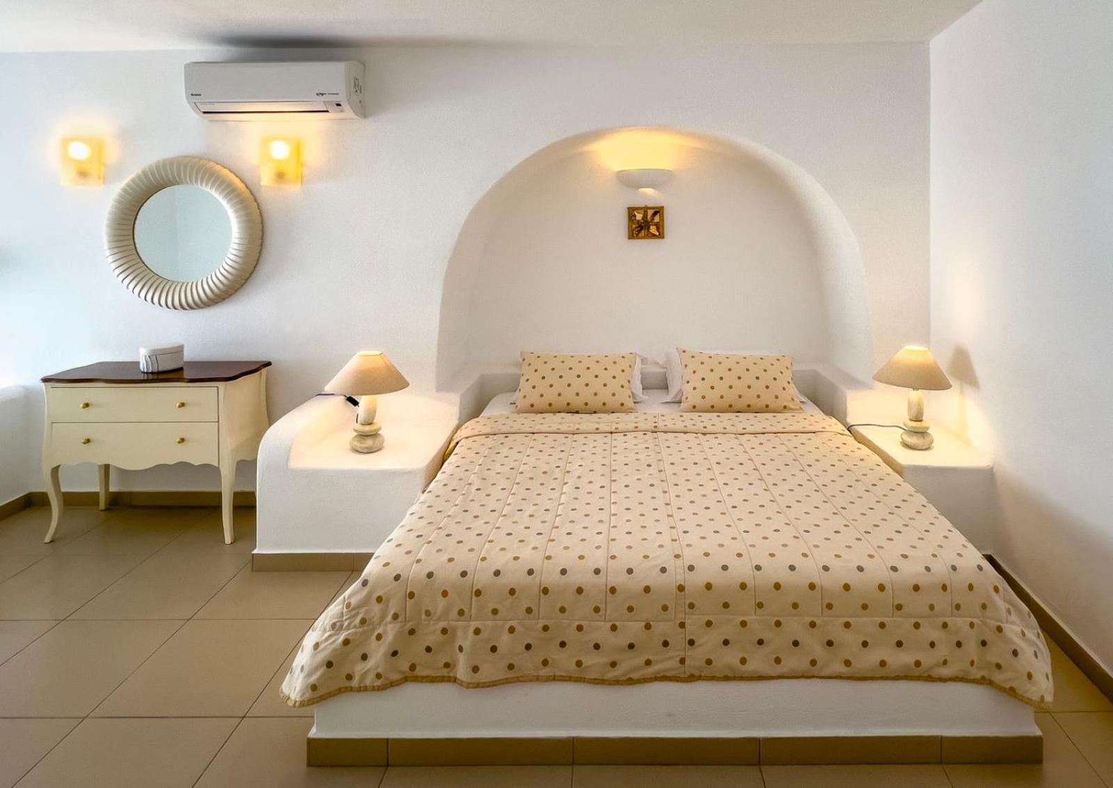 Aspalathras White Hotel Folegandros Town Exterior foto